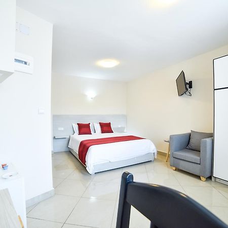 Lova Hotel Tananarive Extérieur photo