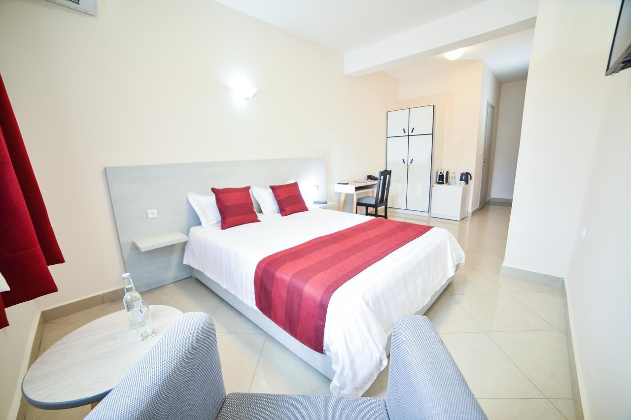 Lova Hotel Tananarive Extérieur photo